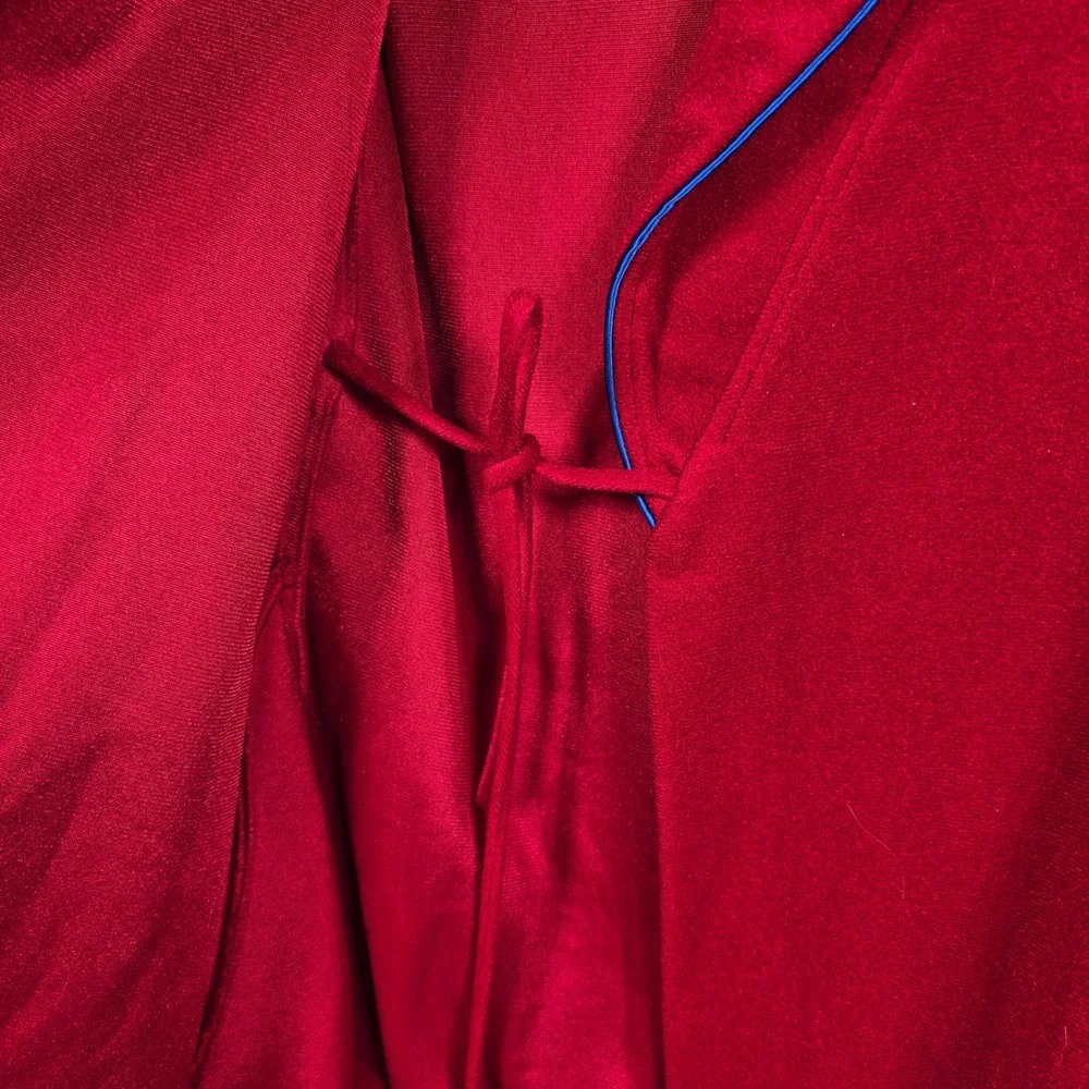 VTG Bill Blass Robe Small Red Dacron Polyester Long Lounger Luxury Trim Belt USA